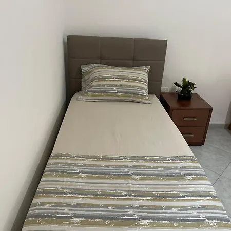 Relax In * Vlorë